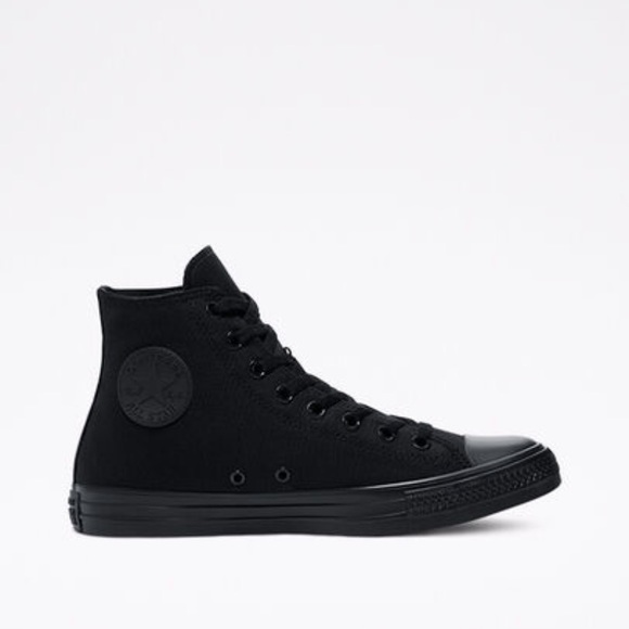 Converse Shoes - All black Hightop Converse